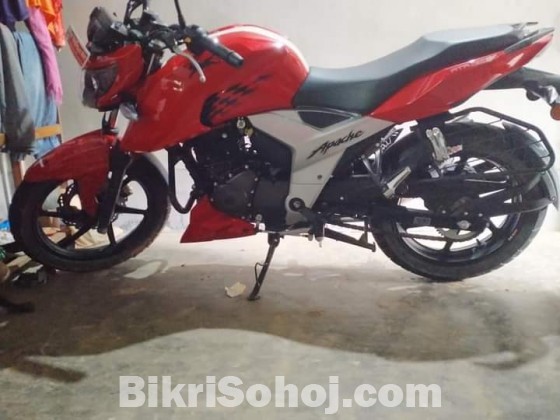 Tvs Apache Rtr 4v dual disk